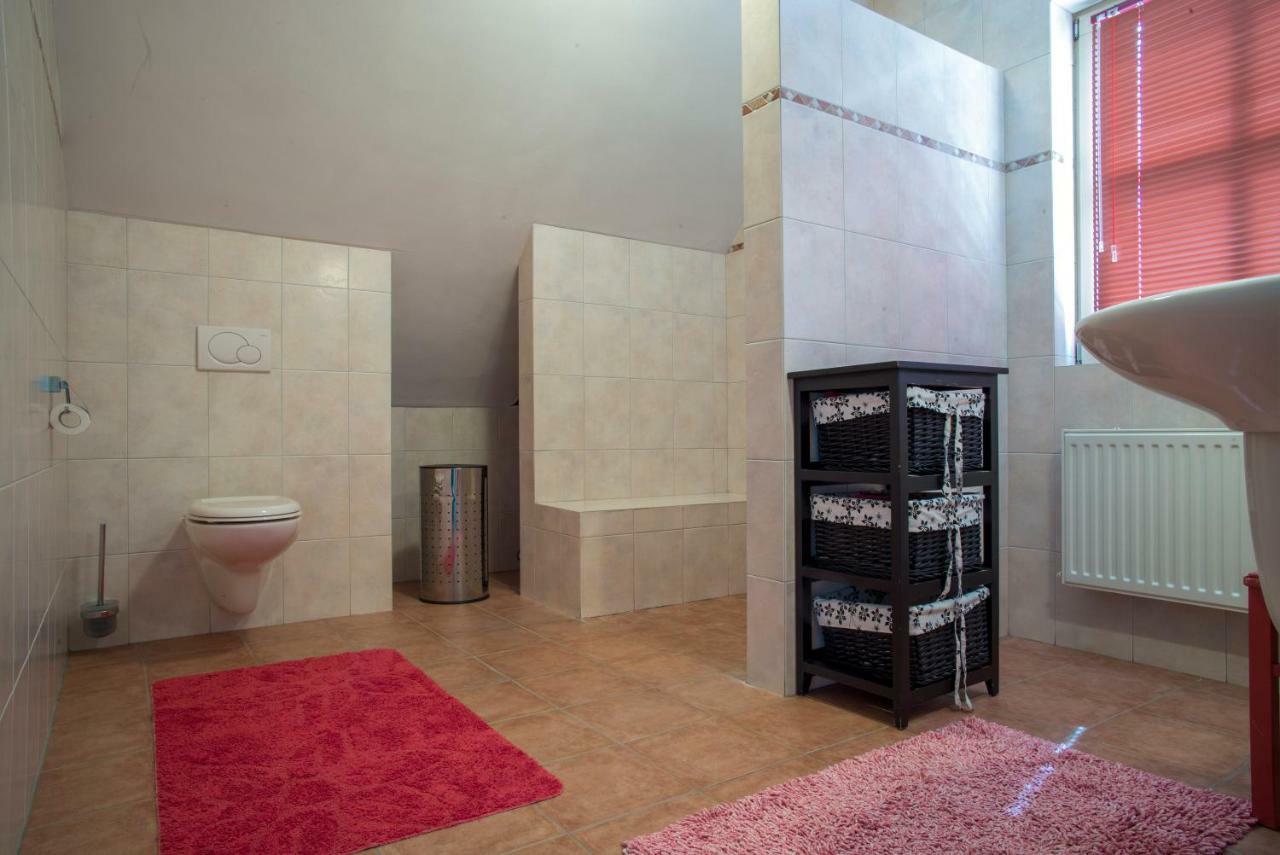 Bed & Breakfast Maryland Heusden  Esterno foto