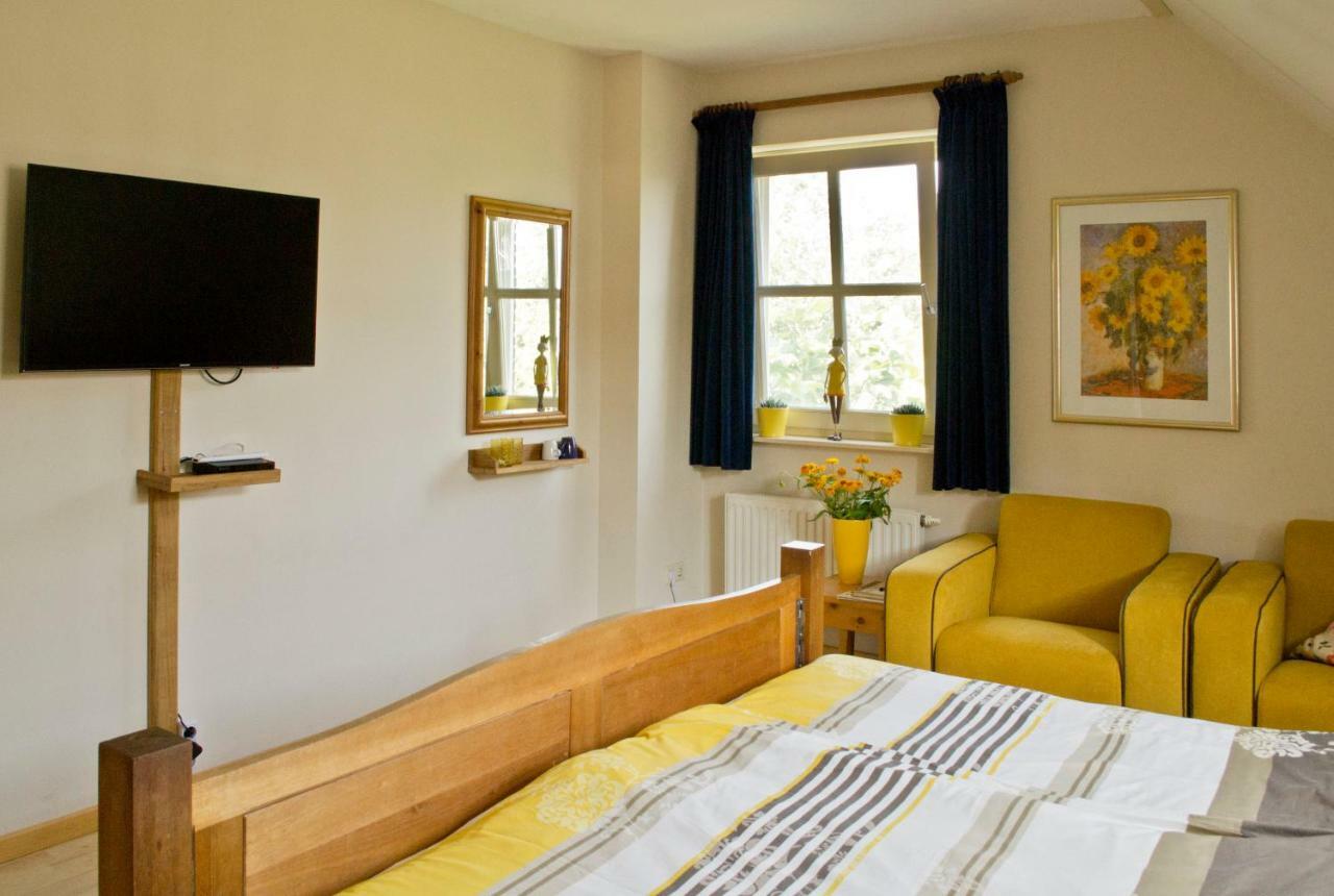 Bed & Breakfast Maryland Heusden  Esterno foto